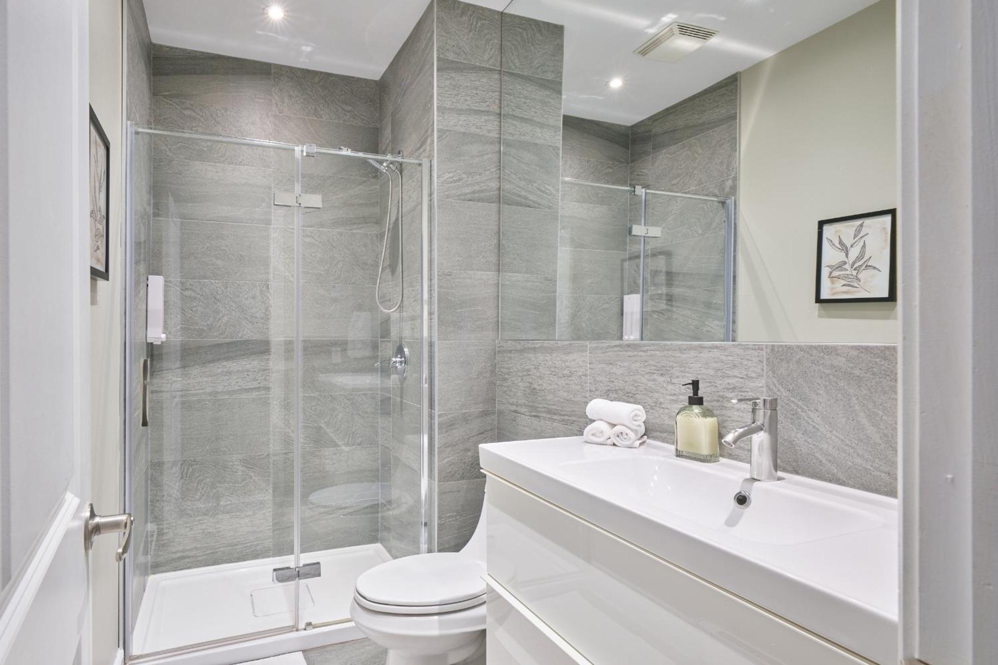 Mtlvacationrentals - The Fabfour Montréal Esterno foto